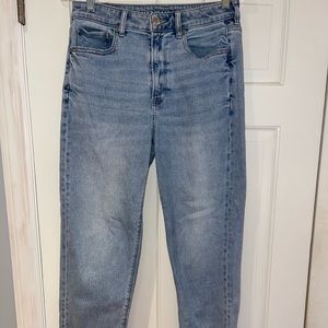 American Eagle Mom Jeans